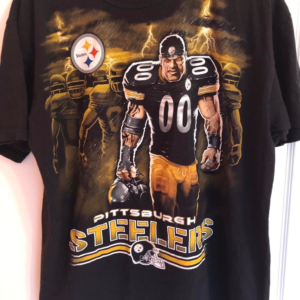 Vintage Pittsburgh Steelers football t-shirt
